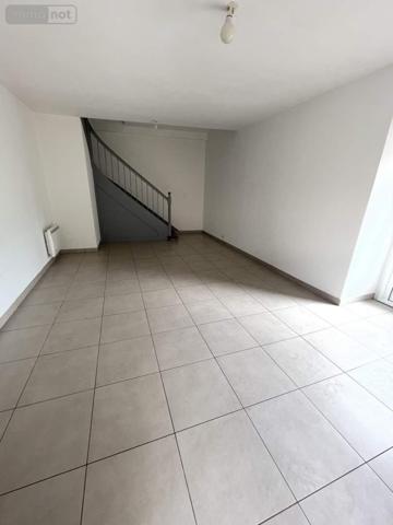 Maison à louer à Bais en Ille-et-Vilaine (35680), ref : 118/1022