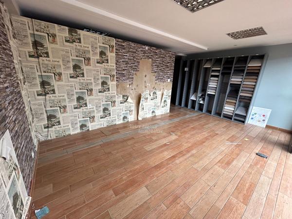 A LOUER - NANTES GARE NORD - Local Commercial de 110.36 m²