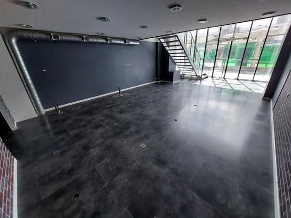 A LOUER - NANTES GARE NORD - Local Commercial de 110.36 m²