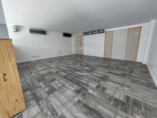 A LOUER - NANTES GARE NORD - Local Commercial de 110.36 m²