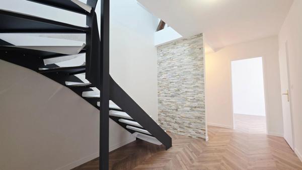 BOURGES MAISON RÉNOVÉE 95M² 4 PIECES 3 CHAMBRES