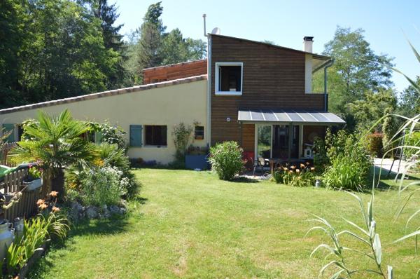 Maison 7 piéces - 195m2