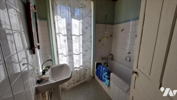 Poullaouen - maison 7 pièces