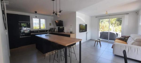 Achat - Maison Châteaubriant 44110 6 pièces 101 m 2 341 m 2