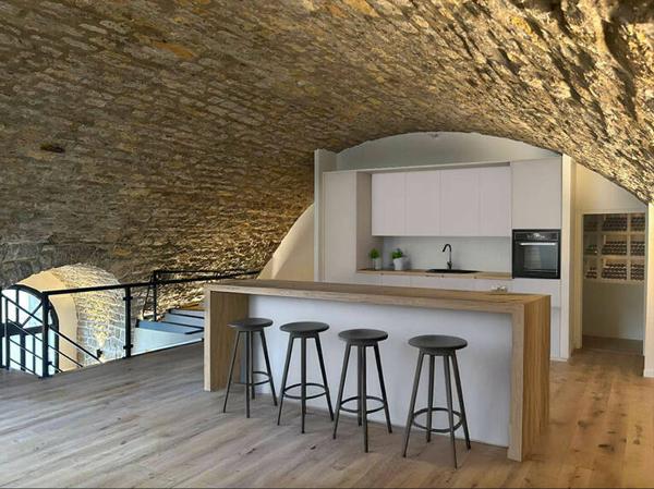 LOFT rénové  Aix Les Bains coeur de ville -  avec garages