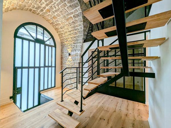LOFT rénové  Aix Les Bains coeur de ville -  avec garages