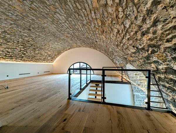 LOFT rénové  Aix Les Bains coeur de ville -  avec garages