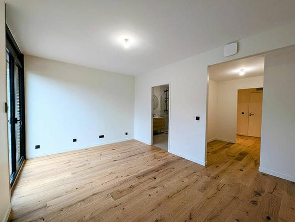 LOFT rénové  Aix Les Bains coeur de ville -  avec garages