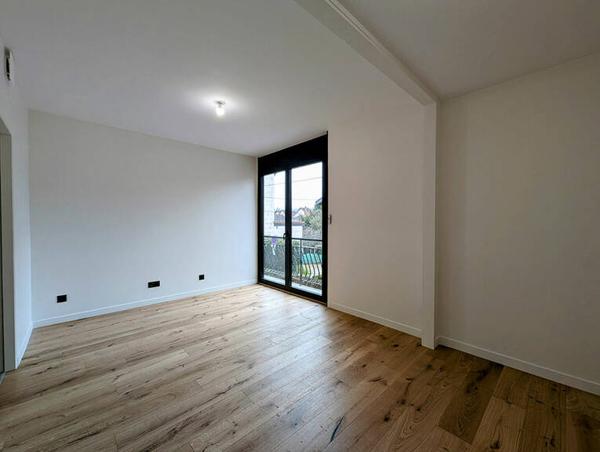 LOFT rénové  Aix Les Bains coeur de ville -  avec garages