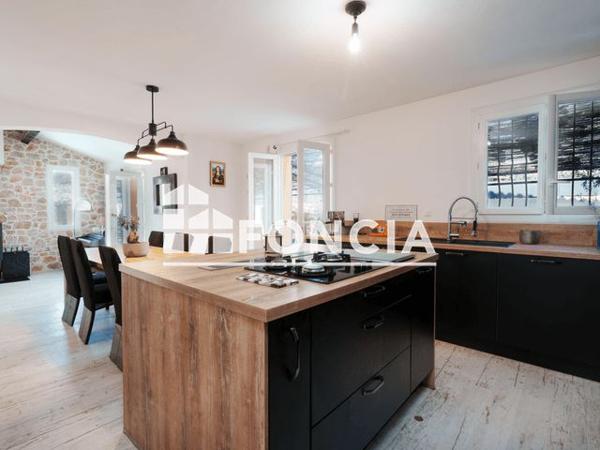 À vendre Maison 4 pièces 140 m² - Gigean 34770