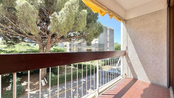 Vente                                                      Appartement
                        
                     2 pièces                      34 m2                     à Fréjus