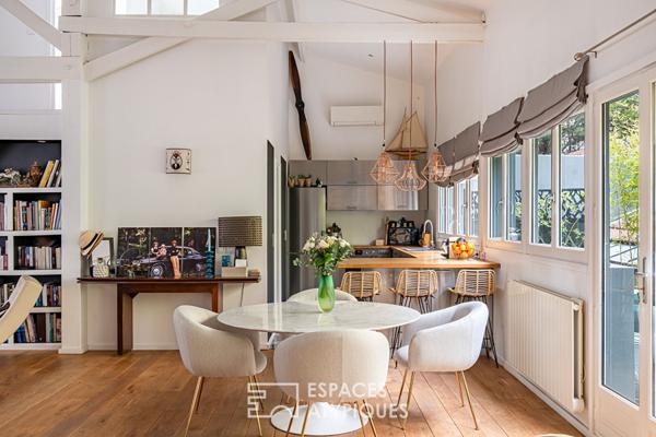 Ancien atelier de mécanique transformé en loft à usage mixte, quartier Gambetta.