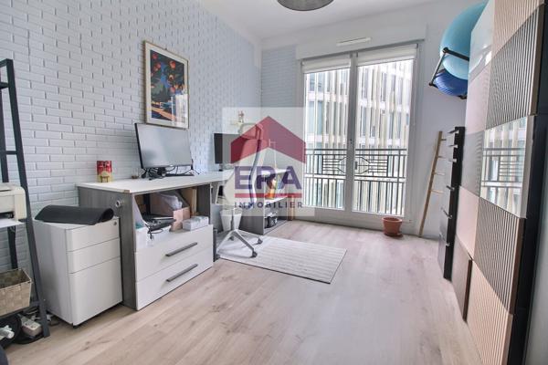 Appartement Saint Ouen Sur Seine 3 pièce(s) 65m2