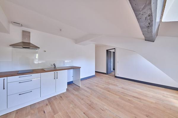 T2 rénové en dernier étage avec Ascenseur - Hôtel Particulier