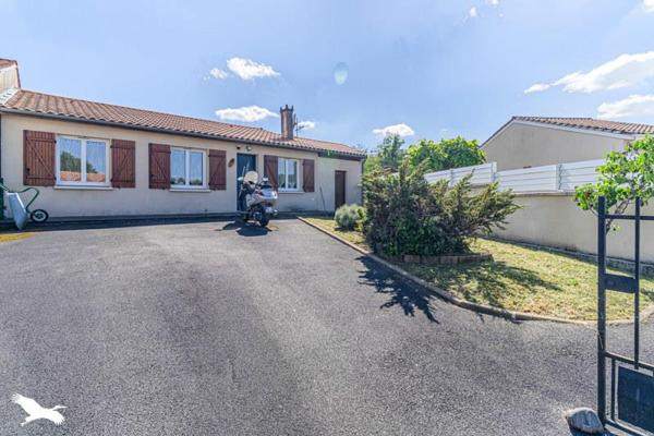 Maison 276 120 € Villenave-d'Ornon 4 p 84 m² DPE C