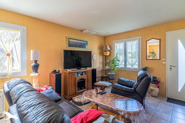 Maison 276 120 € Villenave-d'Ornon 4 p 84 m² DPE C