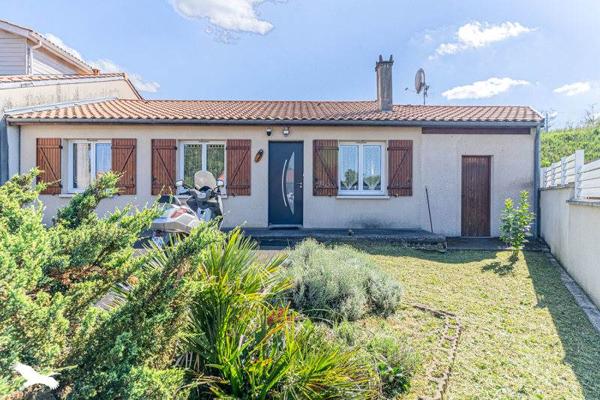 Maison 276 120 € Villenave-d'Ornon 4 p 84 m² DPE C