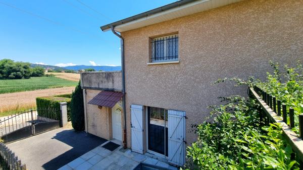 Maison d habitation  + T2 Independant