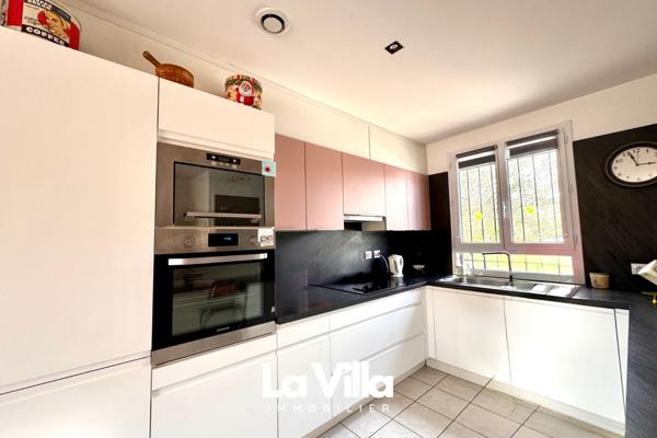 Entraigues-sur-la-Sorgue (84320) Maison Entraigues Sur La Sorgue 4 pièce(s) 85 m2