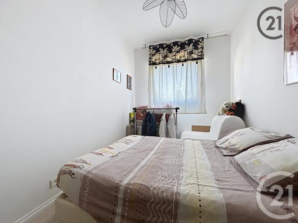 Appartement T4 à vendre  4 pièces - 59,85 m2 TROYES - 10