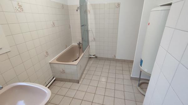 Immeuble centre ville Rue Grande Chateauroux