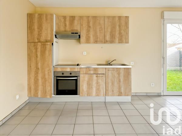 Maison à vendre 4 pièces 75 m² Saint-Seurin-sur-l'Isle