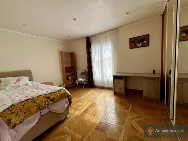 Vente Maison 5 pièces 135 m2 à Les Pavillons-sous-Bois