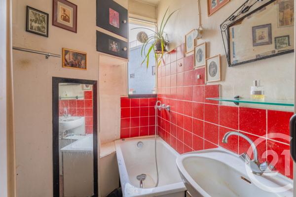 Appartement F2 à vendre  2 pièces - 30 m2 PARIS - 75011