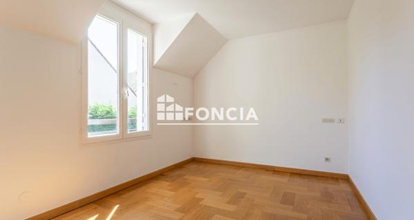 À vendre Maison 6 pièces 136.78 m² - Antony 92160