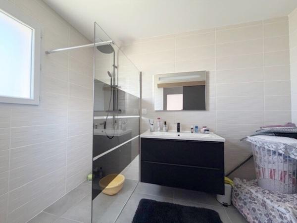 Maison 4 pièce(s) 3 chambre(s) 127 m²