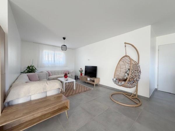 Maison 4 pièce(s) 3 chambre(s) 127 m²