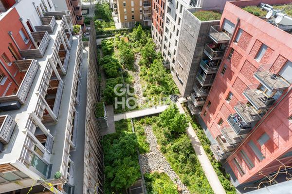 APPARTEMENT 4 PIECES AVEC BALCON ET PARKING