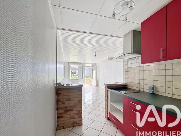 Immeuble à vendre 270 m² Guîtres