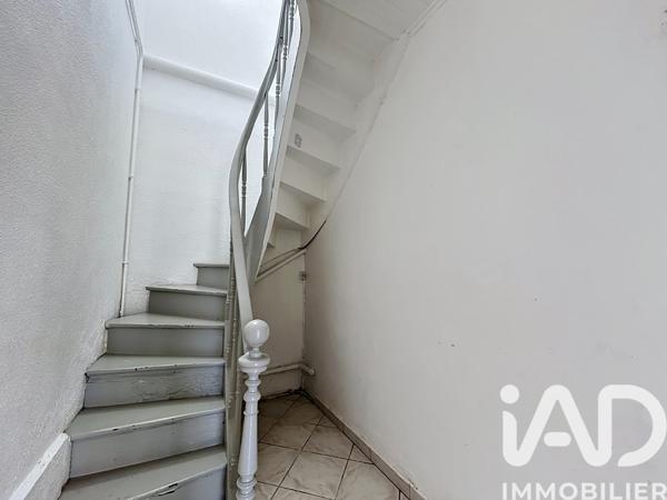 Immeuble à vendre 270 m² Guîtres