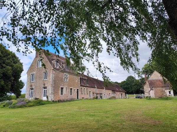 BEAU MANOIR DANS LE PERCHE, A VENDRE