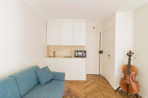Appartement Paris 9 e - EUROPE / RUE DE PARME