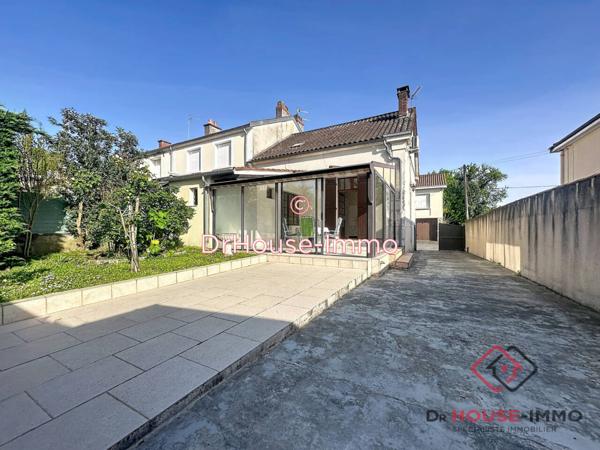 Maison à vendre 3 pièces de 115 m²