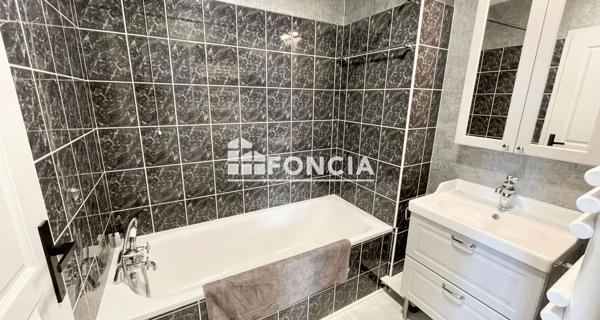 Location Appartement meublé 2 pièces 42.15 m² - Gex 01170