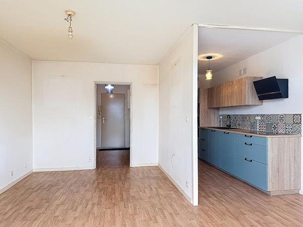 Appartement Trelaze 2 pièce(s) 60 m2