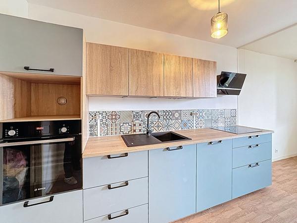 Appartement Trelaze 2 pièce(s) 60 m2