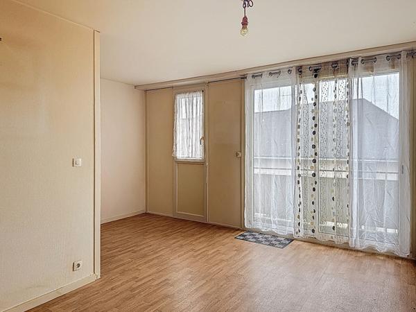 Appartement Trelaze 2 pièce(s) 60 m2