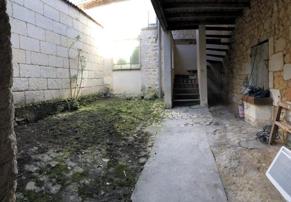 Appartement à vendre |  Montguyon |  5 pièces | 92 m²