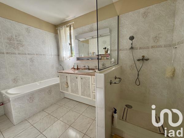 Maison à vendre 4 pièces 115 m² Podensac