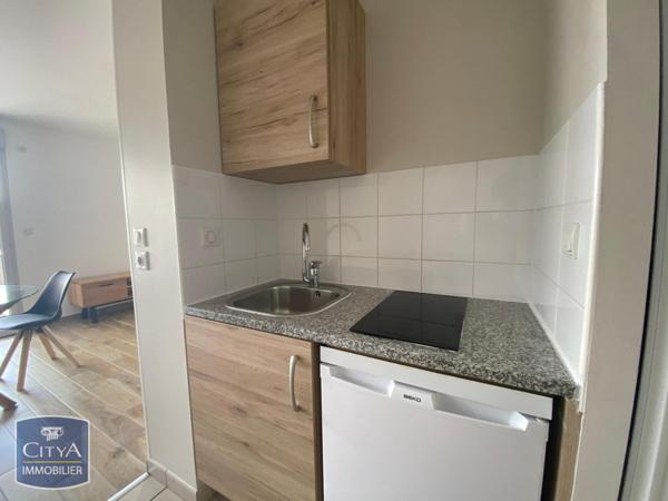 Appartement à louer 1 pièce 31.61m²