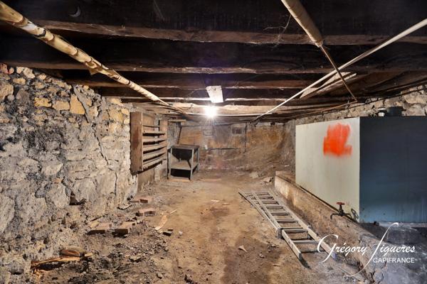 Lorette : deux logements, deux entrées, un seul prix