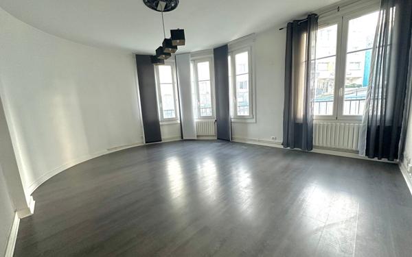 Appartement à vendre    3 pièces •  Brest
