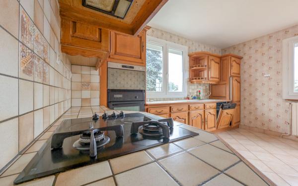 Maison à vendre    6 pièces •  Ytrac