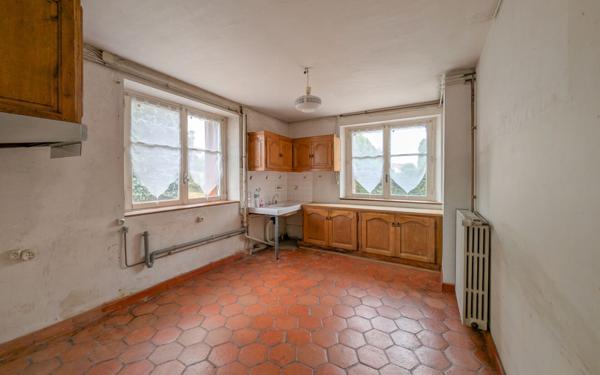 Maison à vendre    6 pièces •  Ytrac