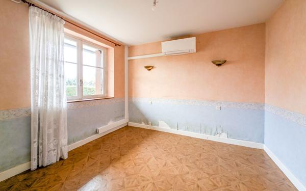 Maison à vendre    6 pièces •  Ytrac