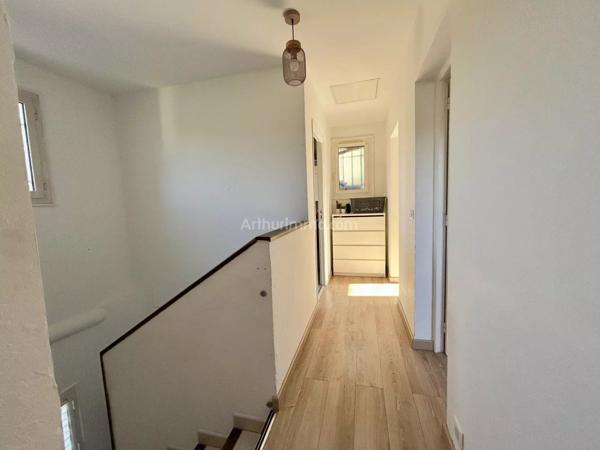 Vente                                                      Villa
                        
                     4 pièces                      107 m2                     à Villeneuve-Loubet